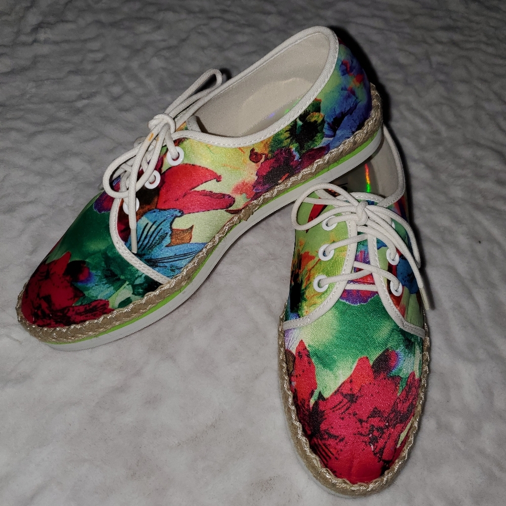 Luichiny Espadrilles NWOT